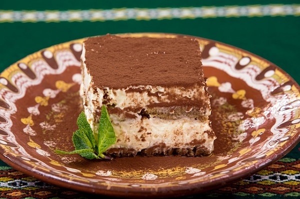 The finished recipe for the best tiramisu made from spreadable butter