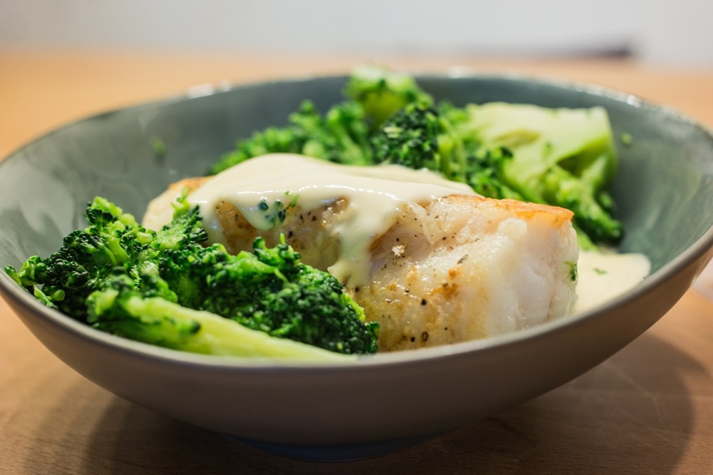 Rybí filé zapečené s brokolicí a sýrem