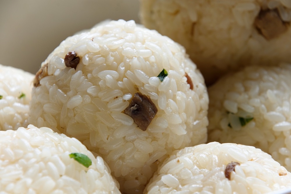 Výborná rýže ochucená pažitkou