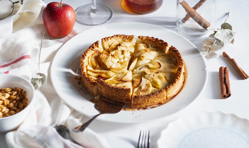 Luxusní dort plněný jablkovým pyré