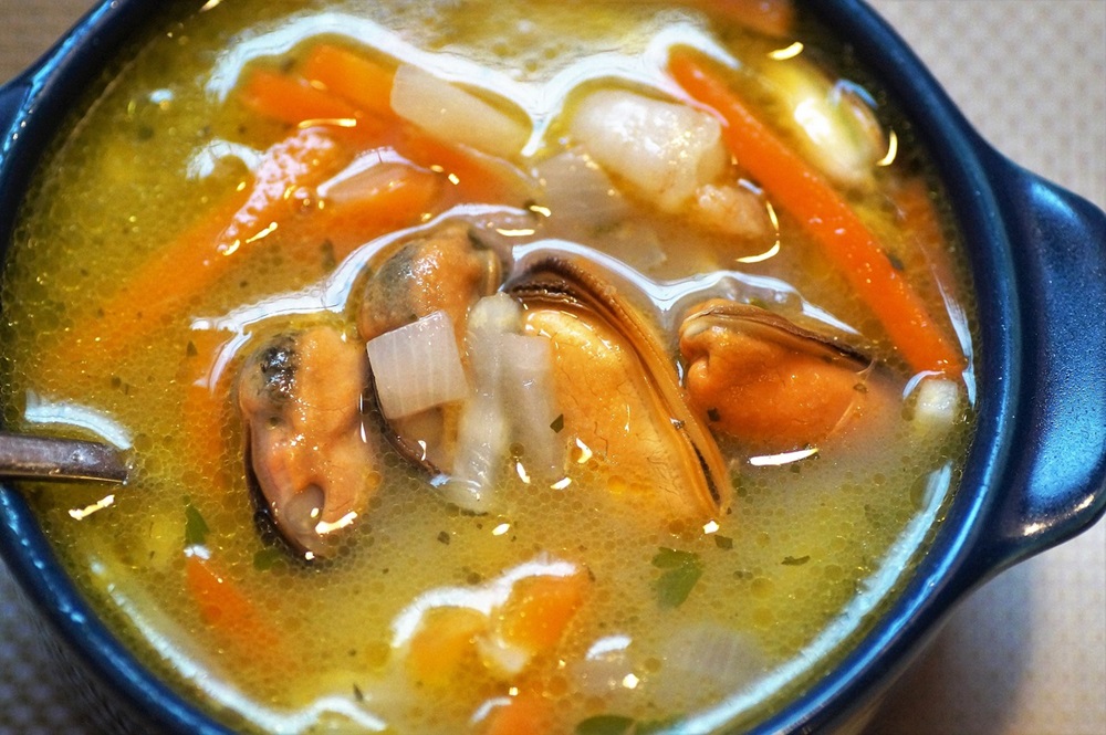 Lehká rybí polévka na dietní způsob