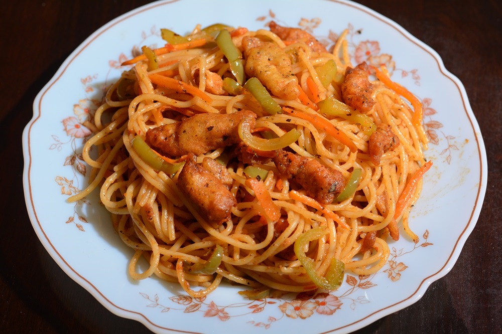 Jednoduchá omáčka na špagety z červených paprik