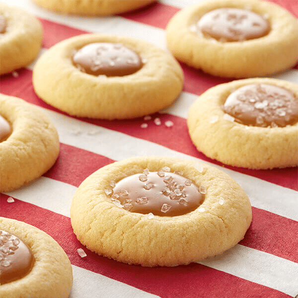cookies with a hole with a caramel filling