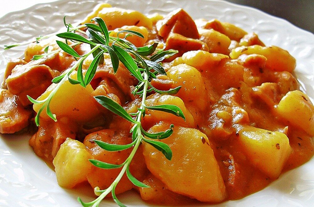 Potato stew with sausage.