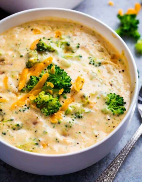 A creamy dish made from cheese and broccoli