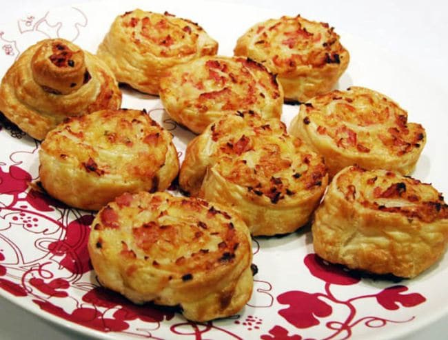Snails with bacon and cheese