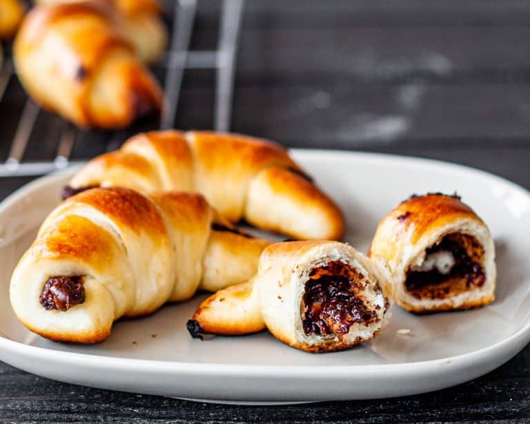 Crispy nutella rolls made from yeast dough.
