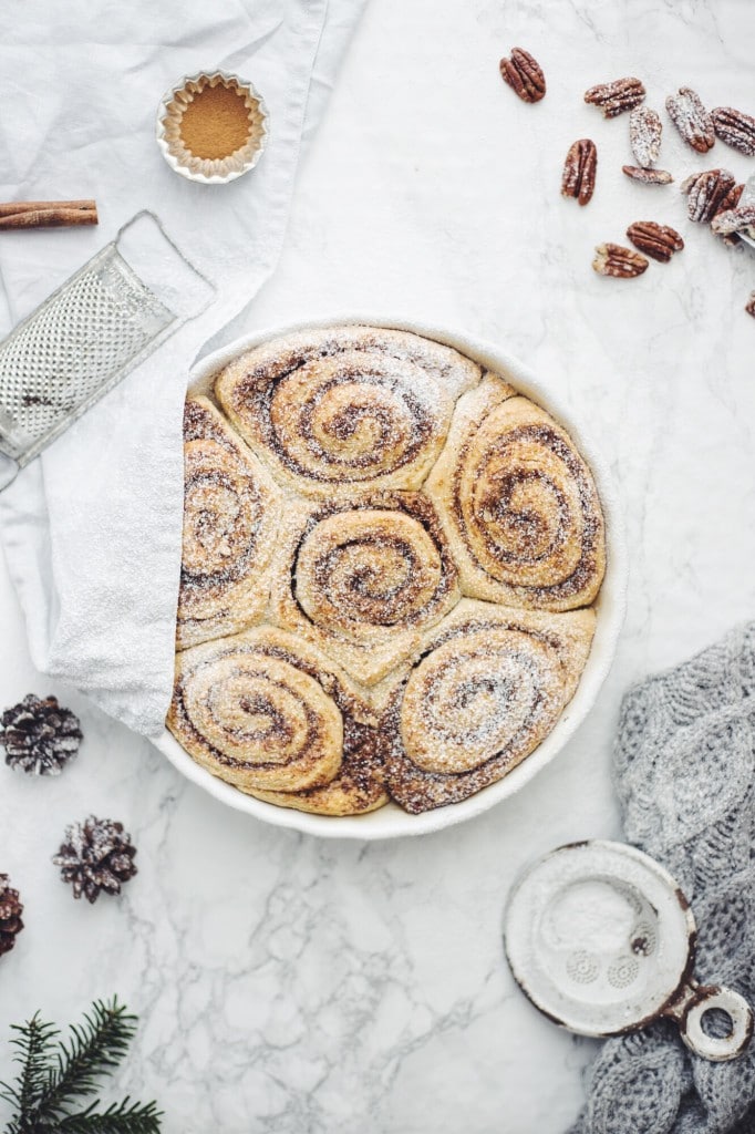 Cinnamon snails from yeast dough.