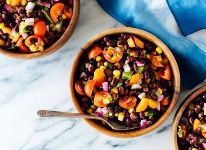 Salad prepared from black beans and a mixture of vegetables