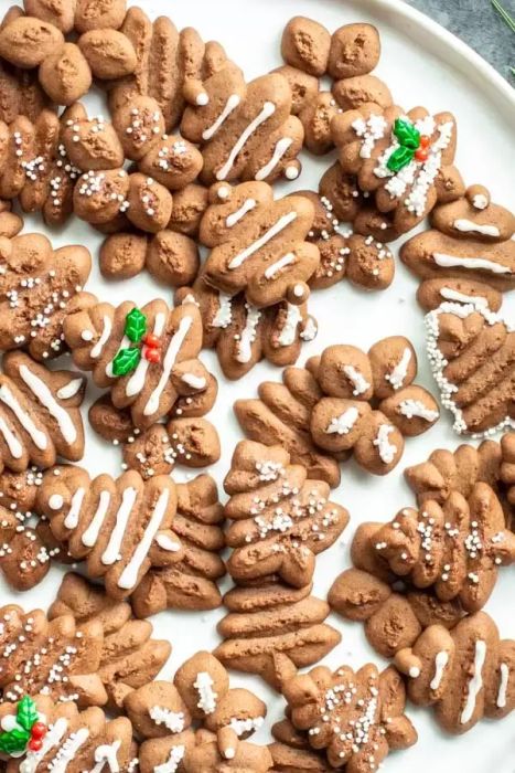 Simple machine Christmas cookies.