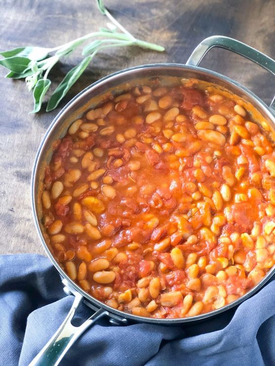 White beans in tomato sauce.