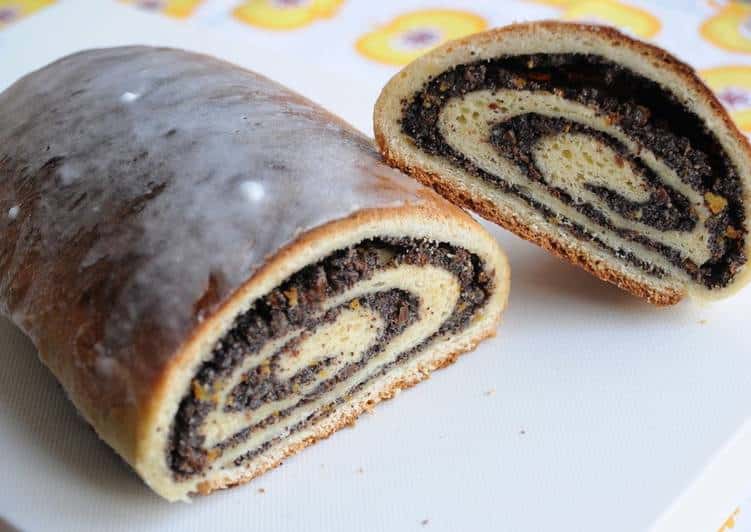 Yeasted poppy seed strudel, sliced.
