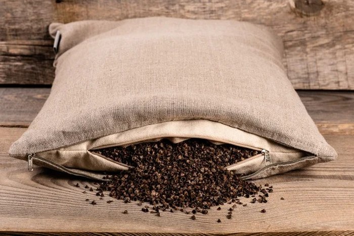 A pillow filled with buckwheat husks.