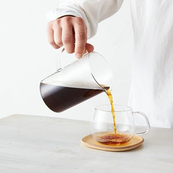 Karafa, která se používá na nalévání uvařené kávy.