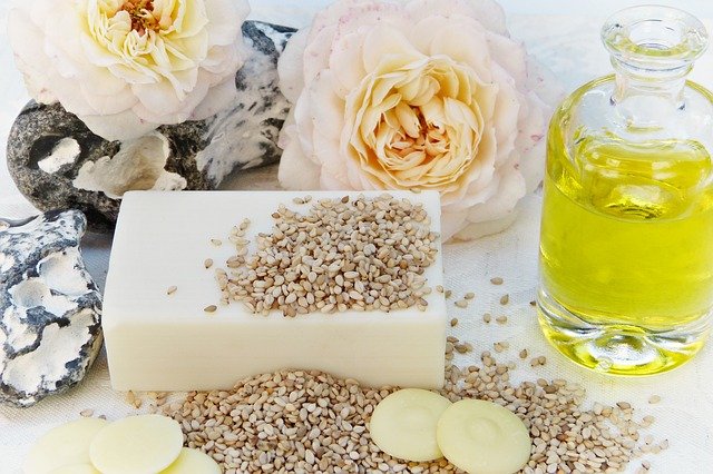 Kosmetické výrobky ze sezamových semínek